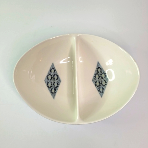 Vintage informal true china by Iroquois design by Ben Seibert 4 PC set